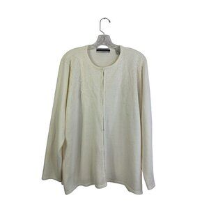 Amanda Smith II Women's Cream Casual Sweater